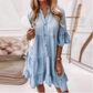 Sommerkleid mit Rüschenbesatz und V-Ausschnitt – Leichter Denim-Look
