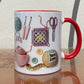 Kaffekopp i keramik med virk- och stickmotiv